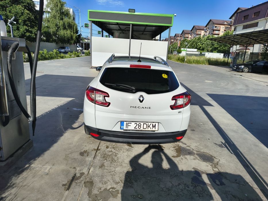 RENAULT Megane 2015 — imagine 3