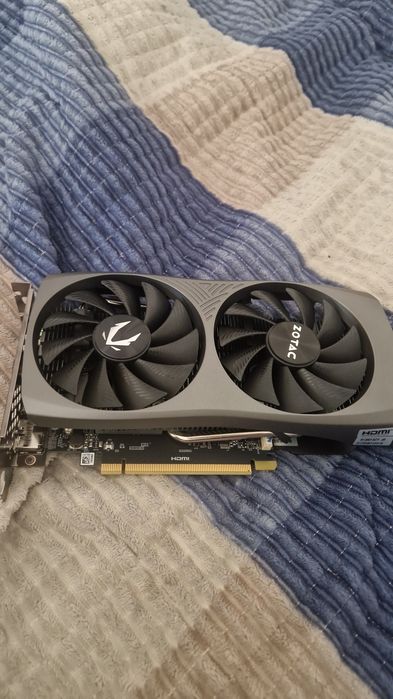 Продаю видеокарту rtx 4060 zotac gaming