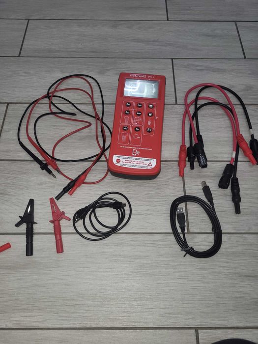 Tester solar, aparat masura panouri fotovoltaice. Benning Pv2. Oferta
