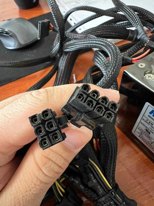 Блок питания Huntkey Titan 650W