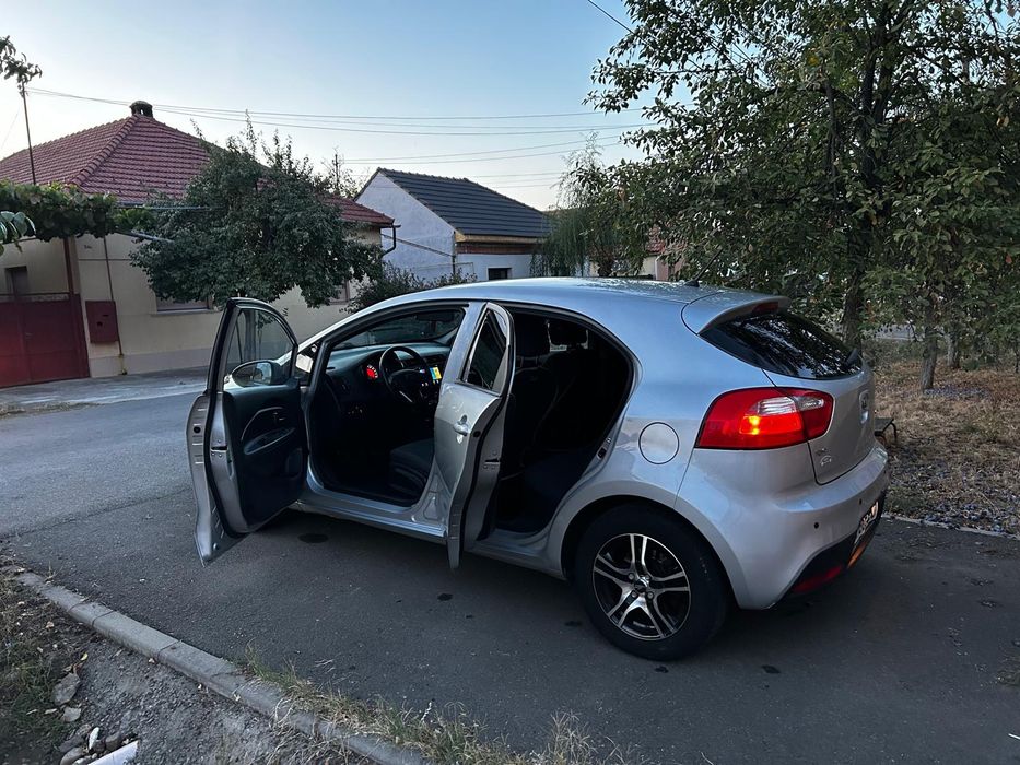 KIA Rio 2012 — imagine 4