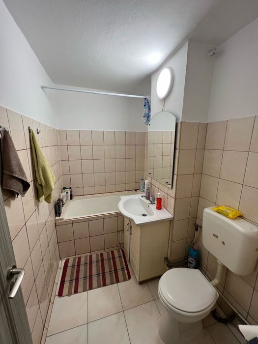 Închiriez apartament 2 camere zona  Soarelui