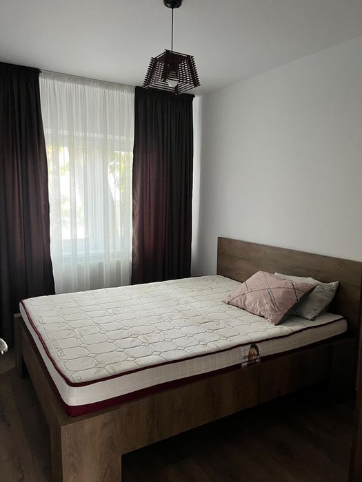 Inchiriez apartament 3 camere