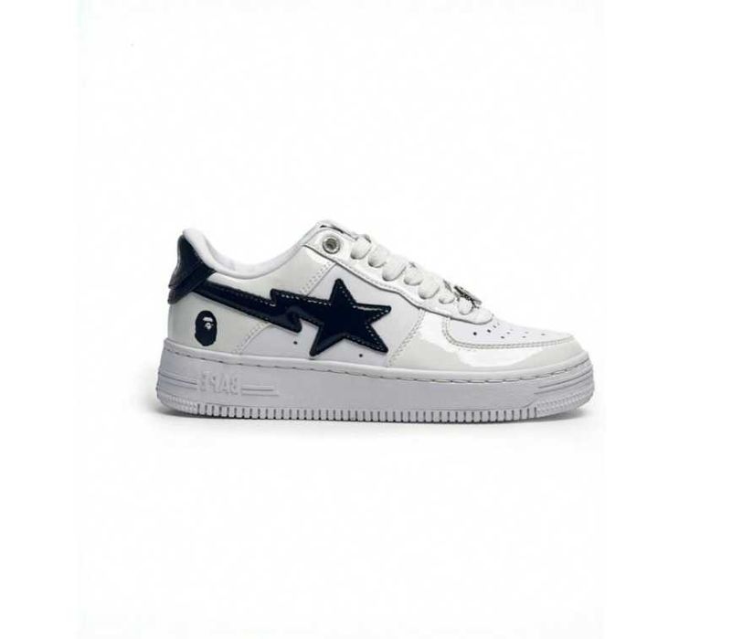 Bape обувки бели и черно