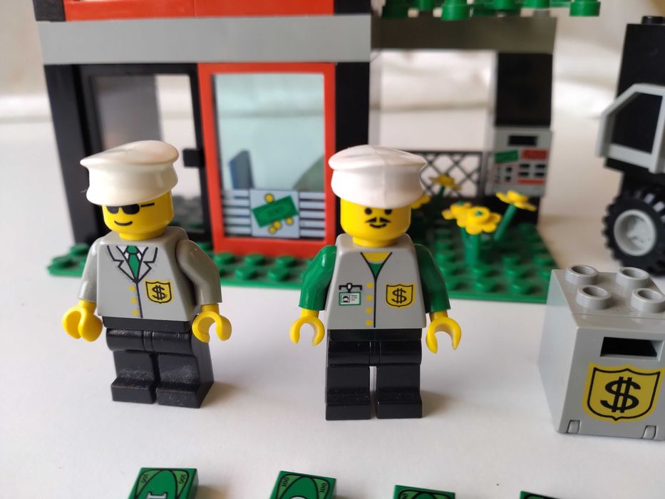 Lego 6566 The Bank
