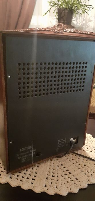 Продавам  ретро радио