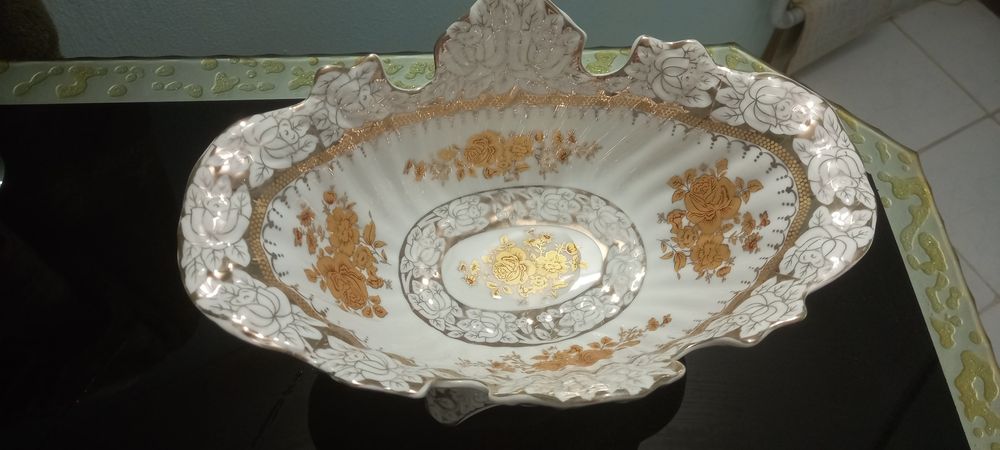 Ваза красивая под фрукты