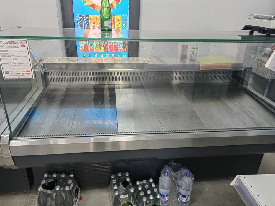 Dokonga katta muzlatgich 2 ta