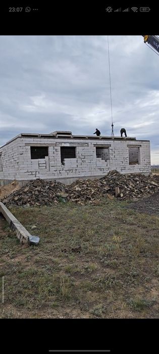 Продается дом не достроенный