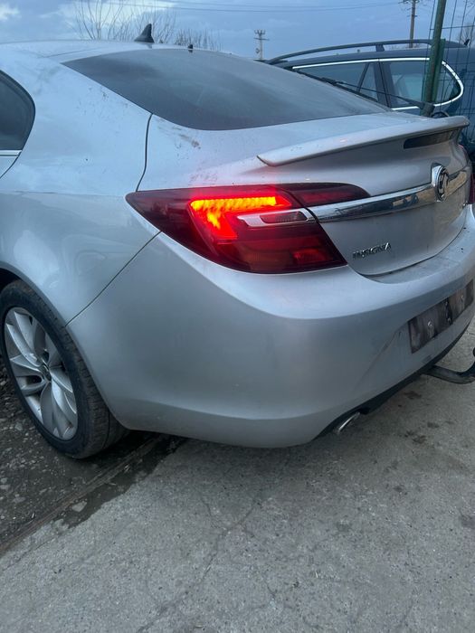 Haion cu lunetă  Opel Insignia A facelift 2015