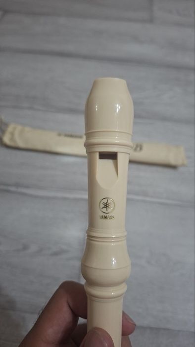 Yamaha yrs24b soprano sotiladi