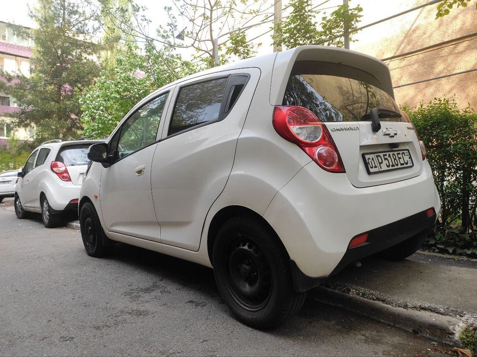 Сдам в аренду авто -Spark 2012 года, автомат, Ташкент.