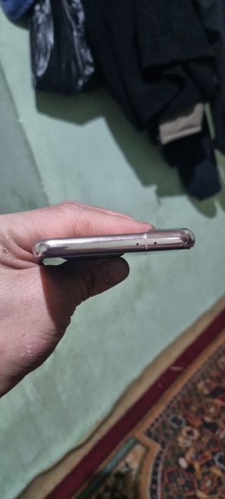 Samsung 21+ sotiladi