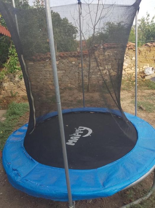 Батут за скачане