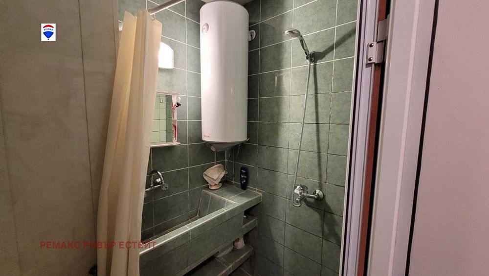 Двустаен апартамент за продажба кв. Дружба 1