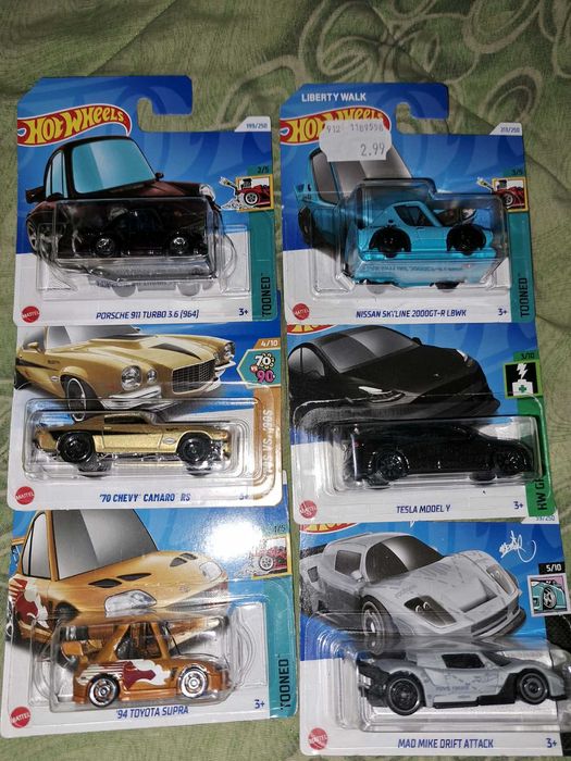 Колички Hot Wheels и Matchbox 1:64