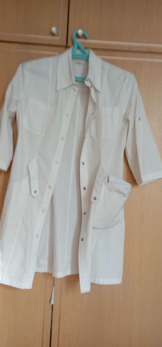 Продам медицинские халаты