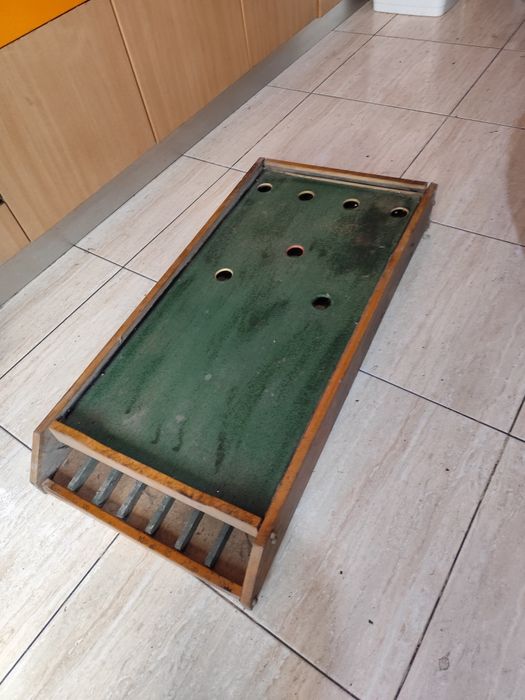 Joc romanesc de biliard din lemn din ANII 80