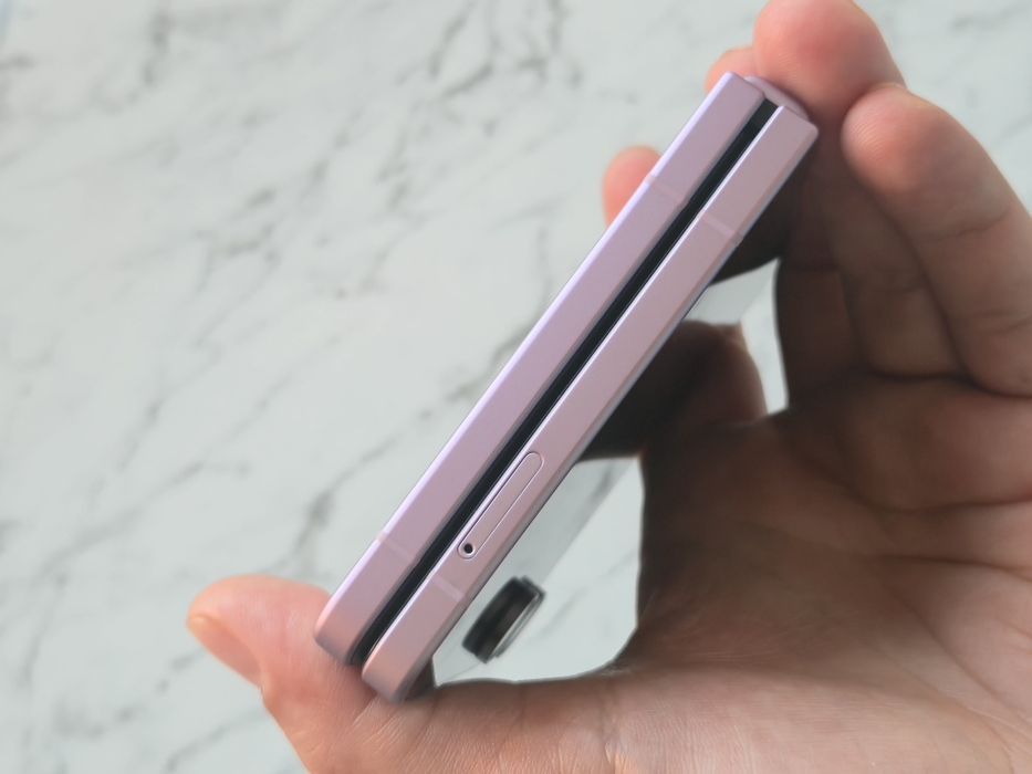 Vand/Schimb Samsung Flip8 256gb