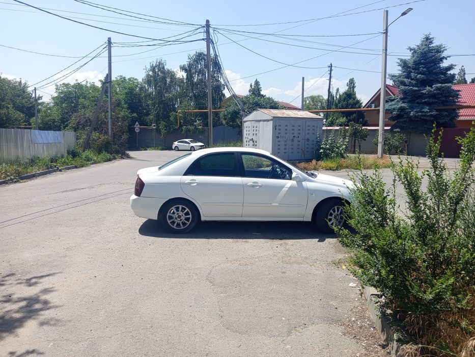 Продаю кия Соренто