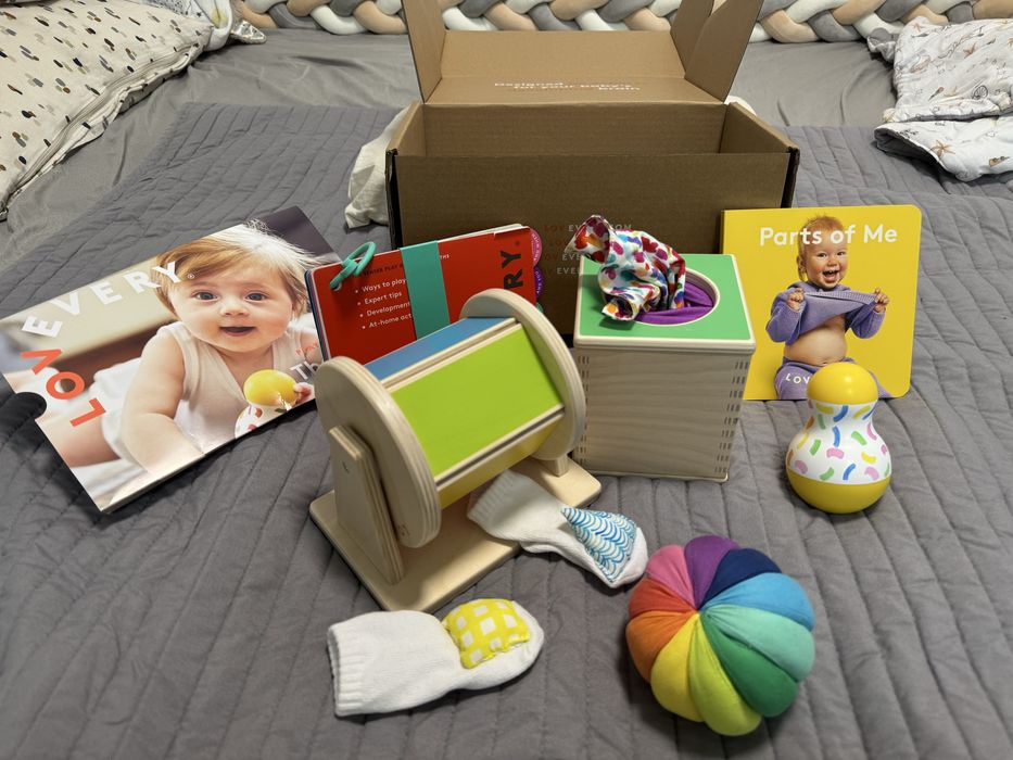 KIT bebe Lovevery The Senser 5-6 luni