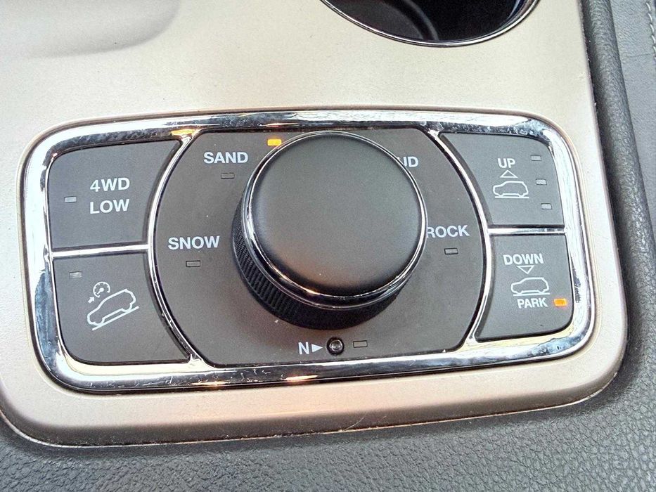 Jeep Grand Cherokee Overland 4x4 3.0L 250 Cp CRD