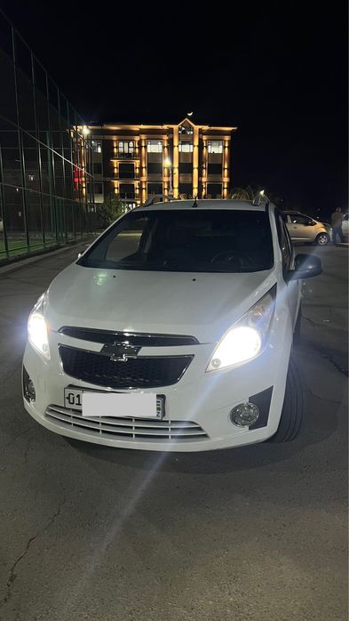 Chevrolet spark 2012