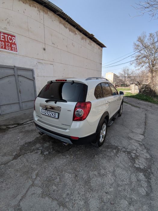 Chevrolet Captiva LUX 2011 3.0L