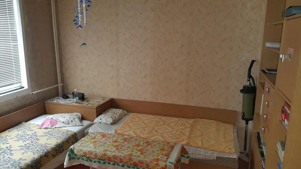 Дава се под наем Четиристаен апартамент в Пловдив, Изгрев - 64 кв.м за 229.5 € - Снимка #2