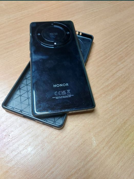 Honor x9a 256гб 13гб-озу