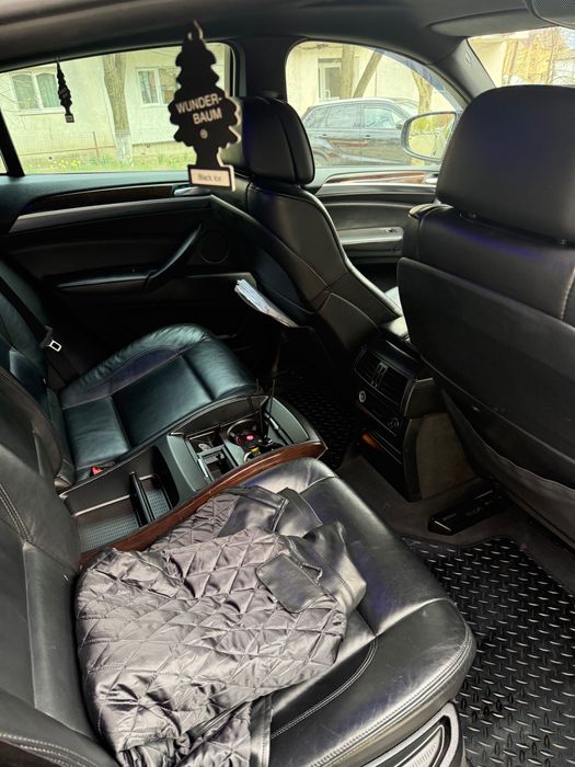 bmw x6 volan dreapta
