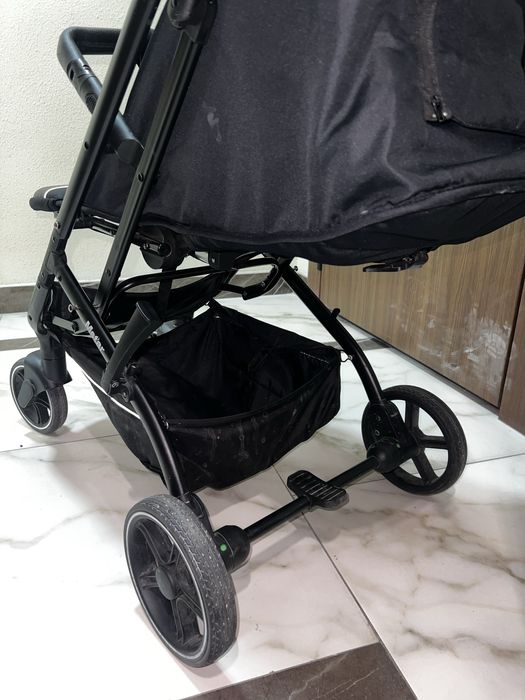 Продается коляска б/у 25 000тг