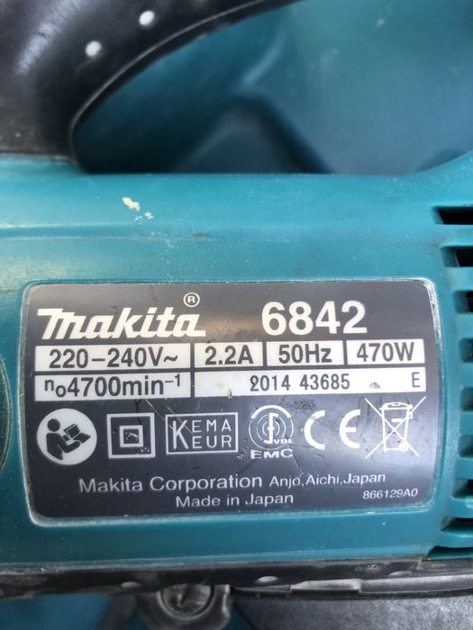 Mașină de inșurubat cu bandă Makita 6842