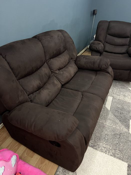 Canapea cu fotoliu extensibil