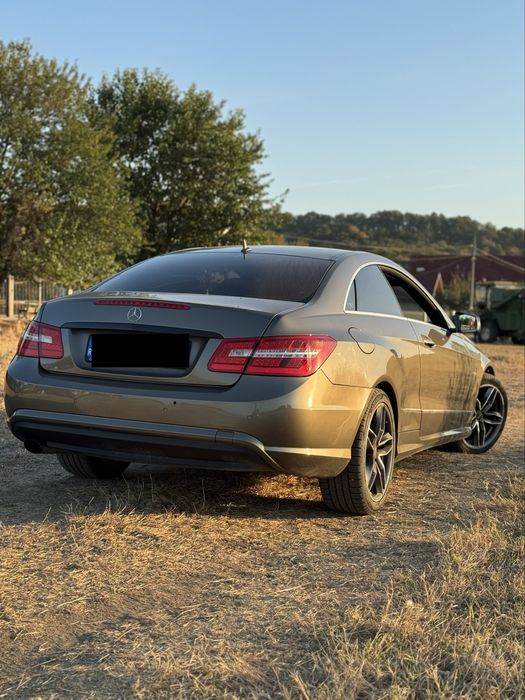 MERCEDES-BENZ E-Class 2010 — imagine 3