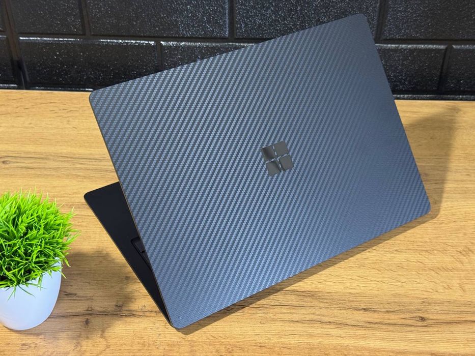 Microsoft surface laptop carbon i7 it dasturlash trading
