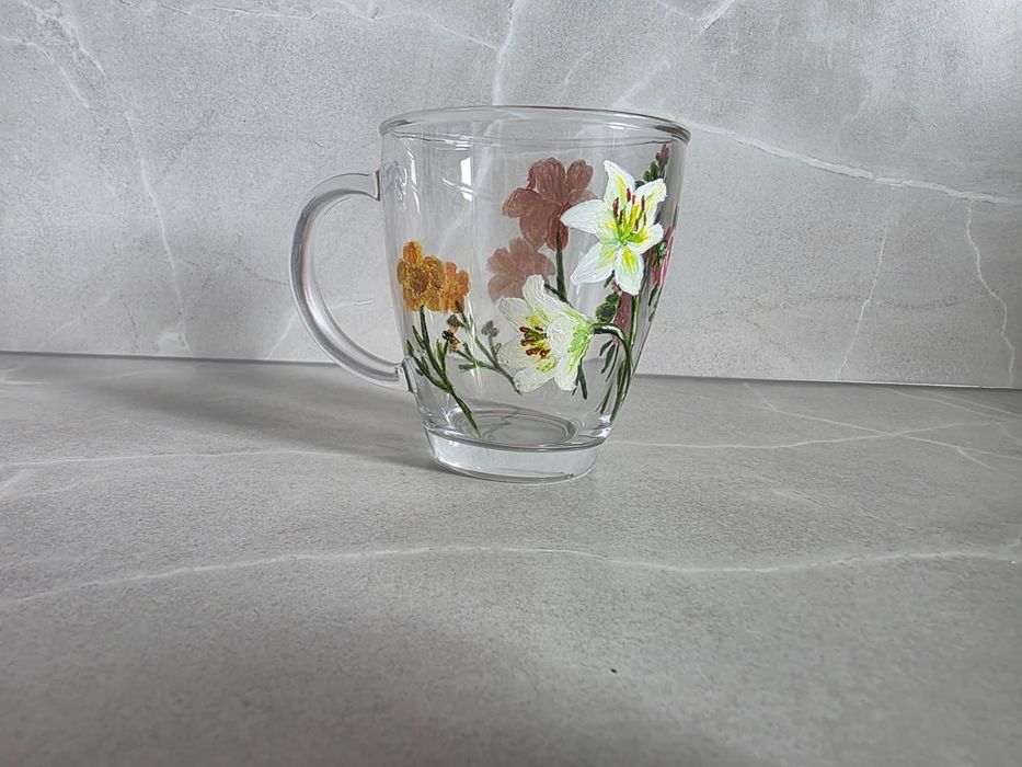 Ръчно рисувани чаши