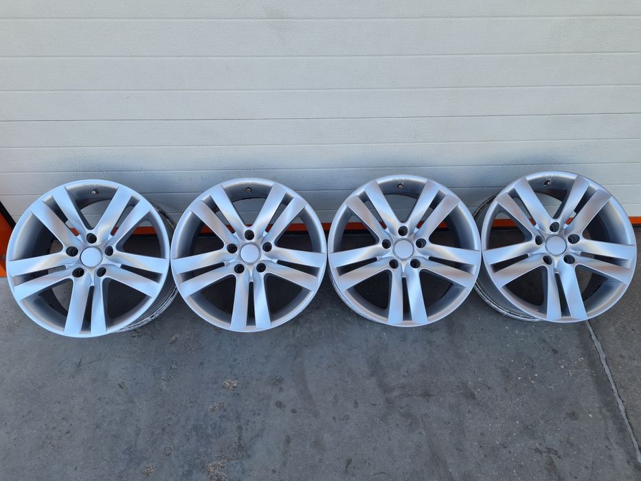 Джанти ALUTEC за VW AUDI SEAT SKODA Mercedes R17 5x112 ET38 7J