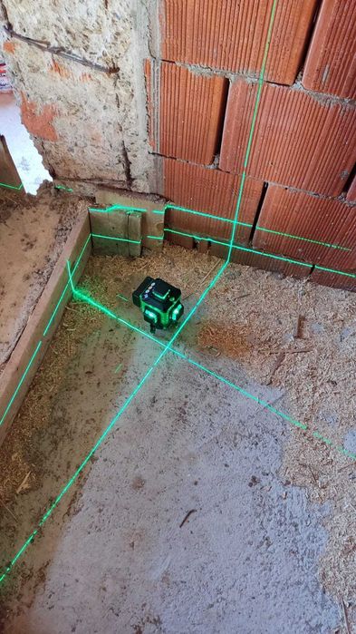 Nivela laser import Anglia