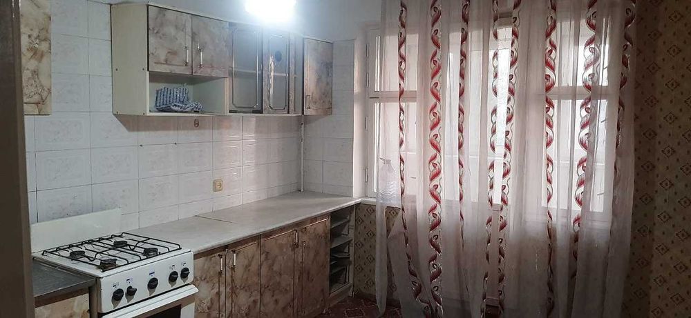 Доконал 26-мактаб 4 хонали квартира ижарага берилади. ID: 1620