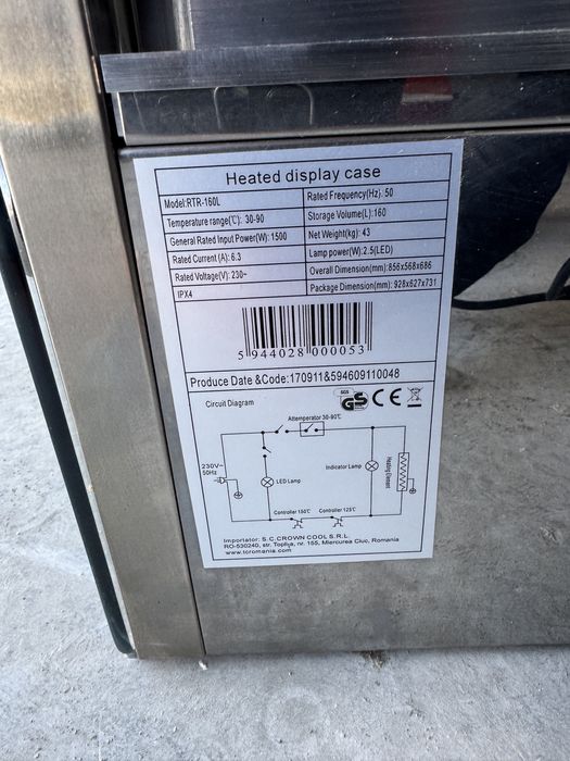 Vitrină termică profesională cu geam curbat – 3 rafturi – inox