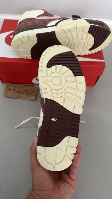 Nike Air Trainer 1 Valentine’s Day