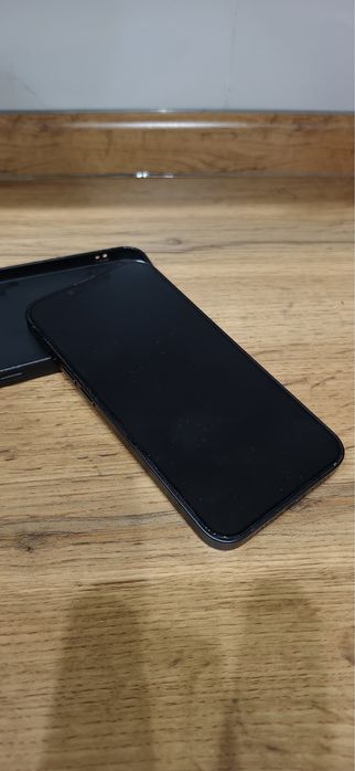 Iphone 14 новый с коробкой 100%акб.