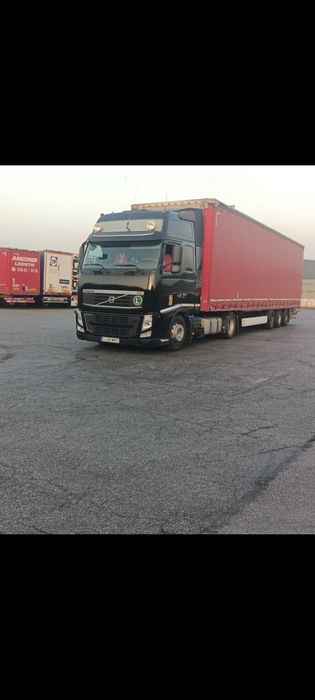 Vând semiremorca krone