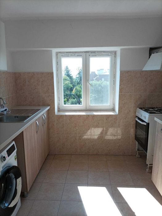 Apartament 2 camere, 53 mp, decomandat, zona Central Civic Calafat