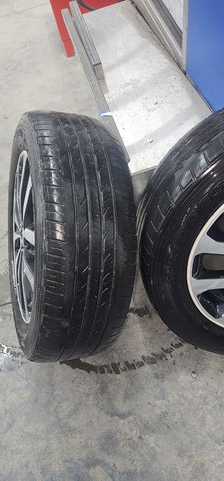 Шины Bridgestone на 17