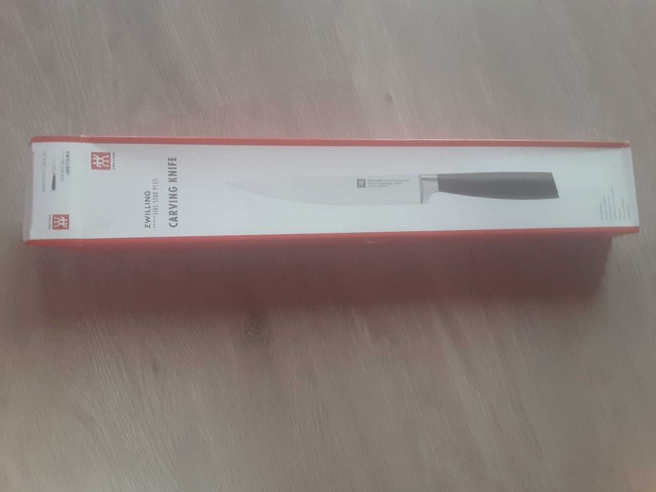 Нов нож Zwilling