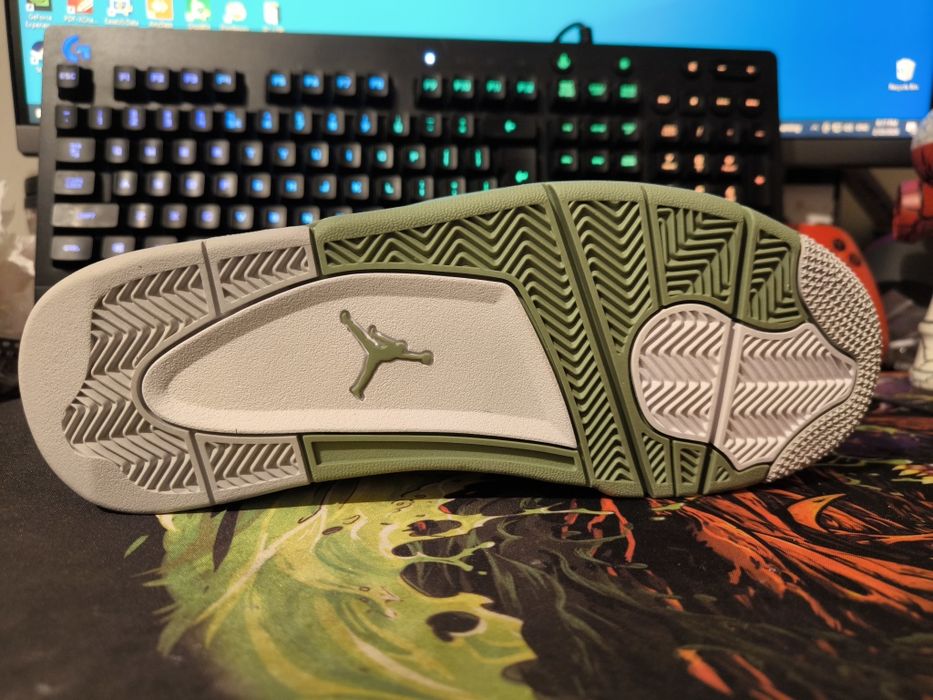 Nike Air Jordan 4 Seafoam 43