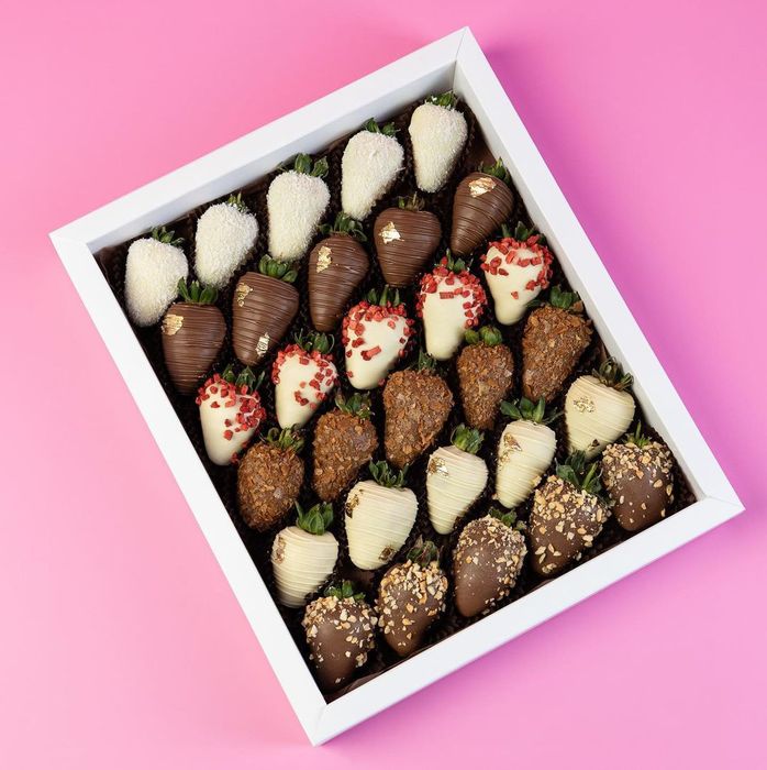 КЛУБНИКА в Шоколаде