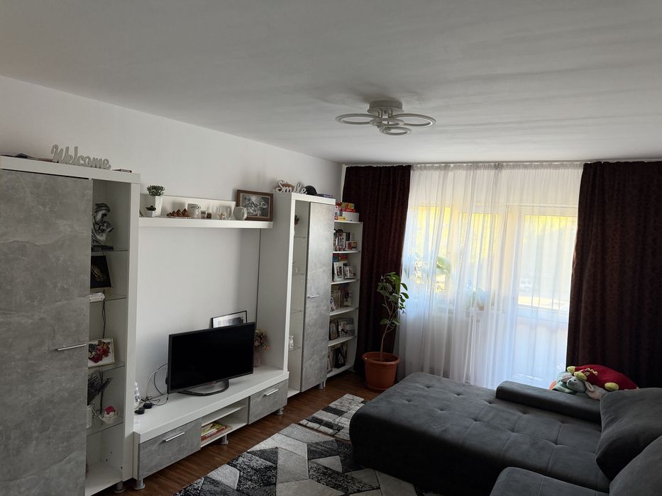 Apartament 4 camere